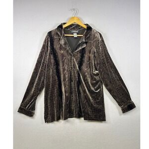 Sag Harbor Woman 1X Brown Animal‎ Print Velvet Button Front Shirt Top